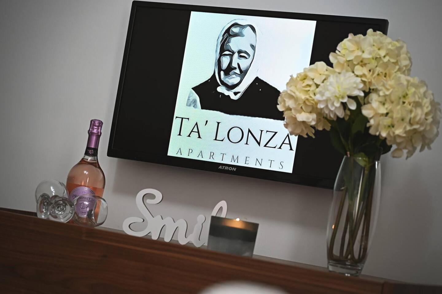 Fl 2 Ta'Lonza Luxury With Hot Tub By Homely Mellieħa Dış mekan fotoğraf