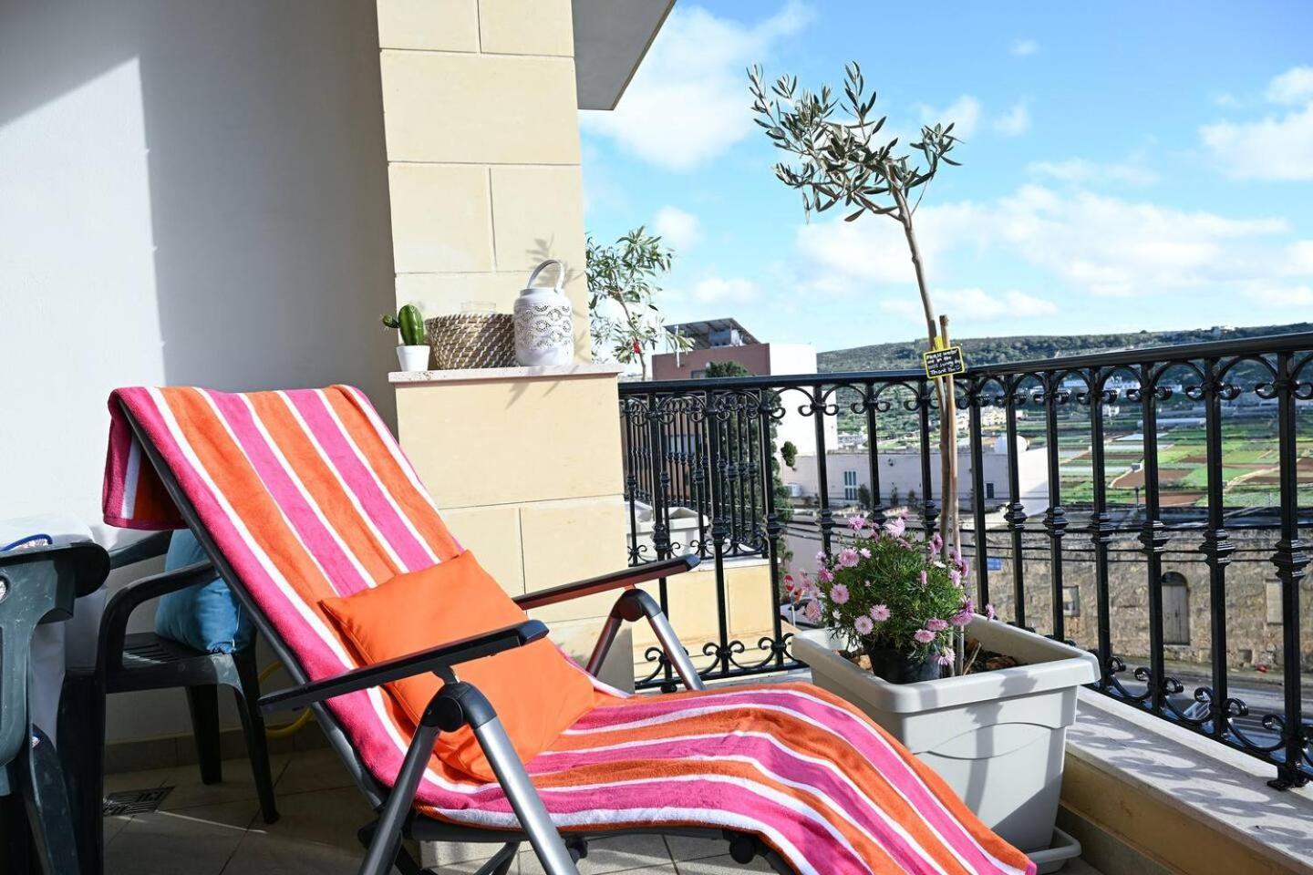 Fl 2 Ta'Lonza Luxury With Hot Tub By Homely Mellieħa Dış mekan fotoğraf
